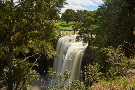 Whangarei Falls - Long exposure photo - scenic 29 metre waterfall in Northland, New Zealand